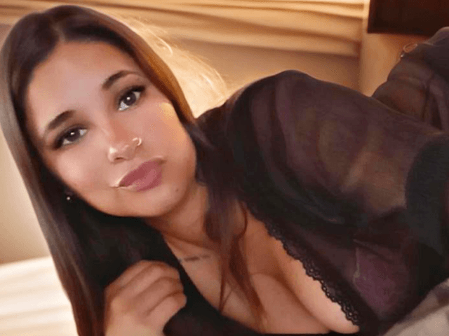 WebCAM von Mia_Alanis