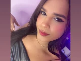 WebCAM of CassieSpicy