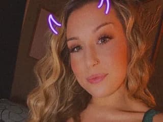 GeneralMamaXo WebCAM 