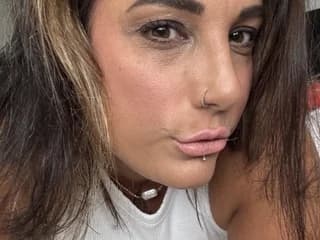 WebCAM di IvyBelle_MilfUK