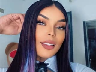 MistressBigcock179 WebCAM 