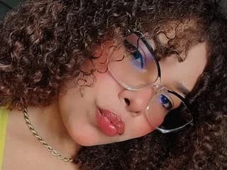 WebCAM of NiaColussi