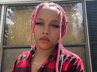 WebCAM of PrettyCherryXX