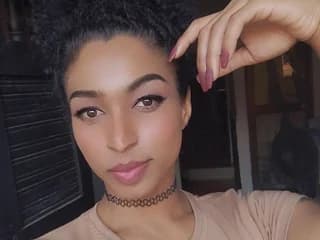 WebCAM of SABRINAMOOON