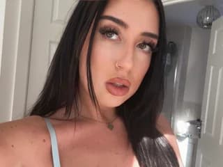 WebCAM di XMistressMillieX