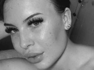 mckenziebabestation WebCAM 