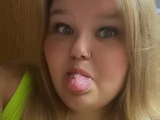 WebCAM of southernsweetheartt1992